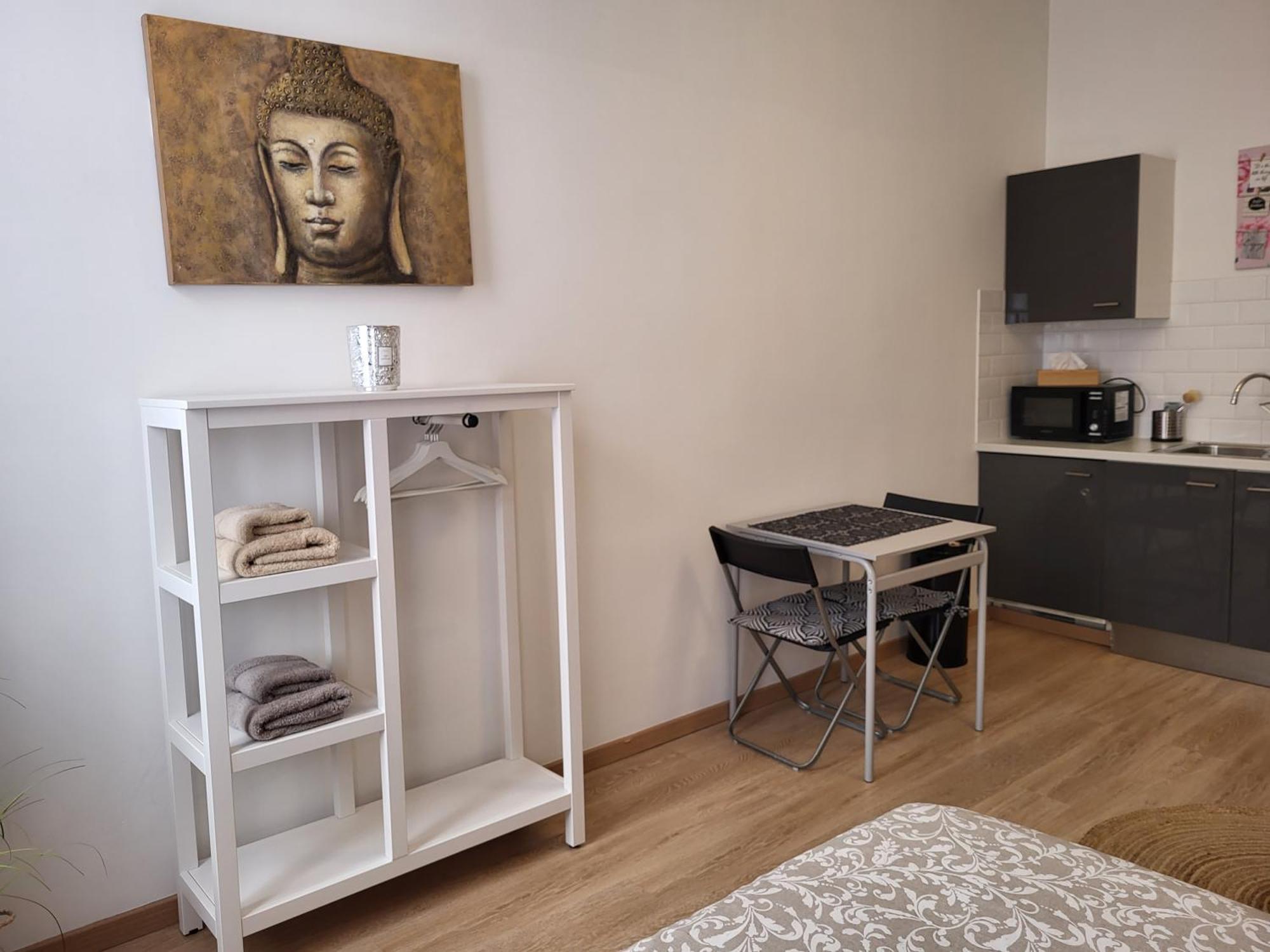 Studios Idealement Situes - Eu Etterbeek Rum bild